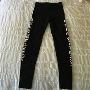 ISO OBEY OLD ENGLISH LEGGINGS
